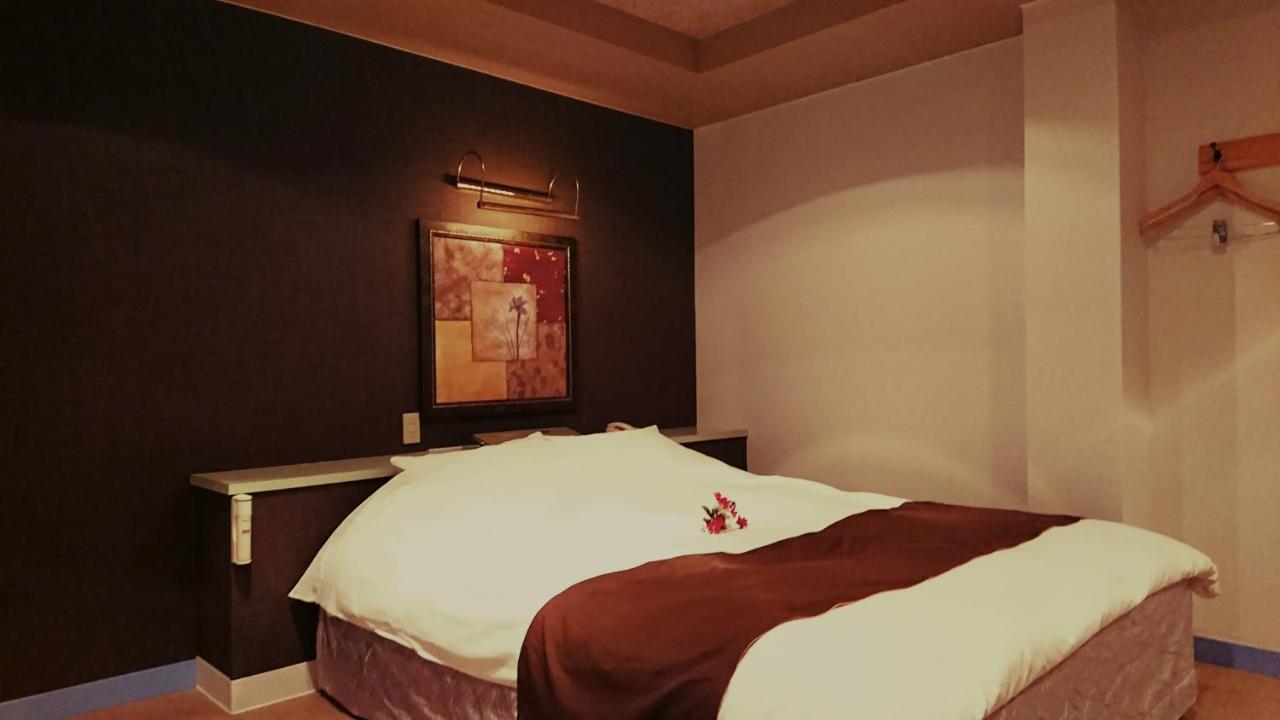 Aloha Inn Aine (Adults Only) فوكوتشياما المظهر الخارجي الصورة